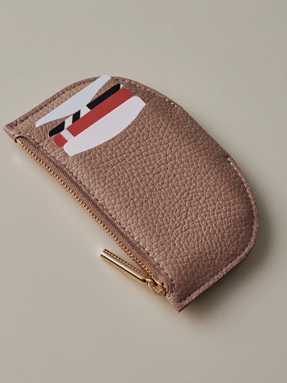 Cuyana Cardholder in Lipstick - Picture 4 of 5